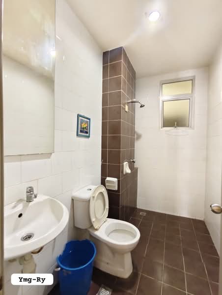 Semi-Detached House for Sale in Bandar Botanic (Klang) - Kenny Chan - PropertyGuru.com.my