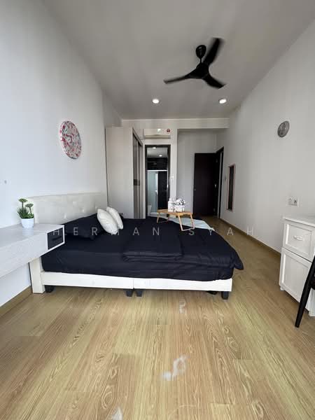 Condominium for Rent at Amberside @ Country Garden Danga Bay - Herman Syah - Bedroom - PropertyGuru.com.my