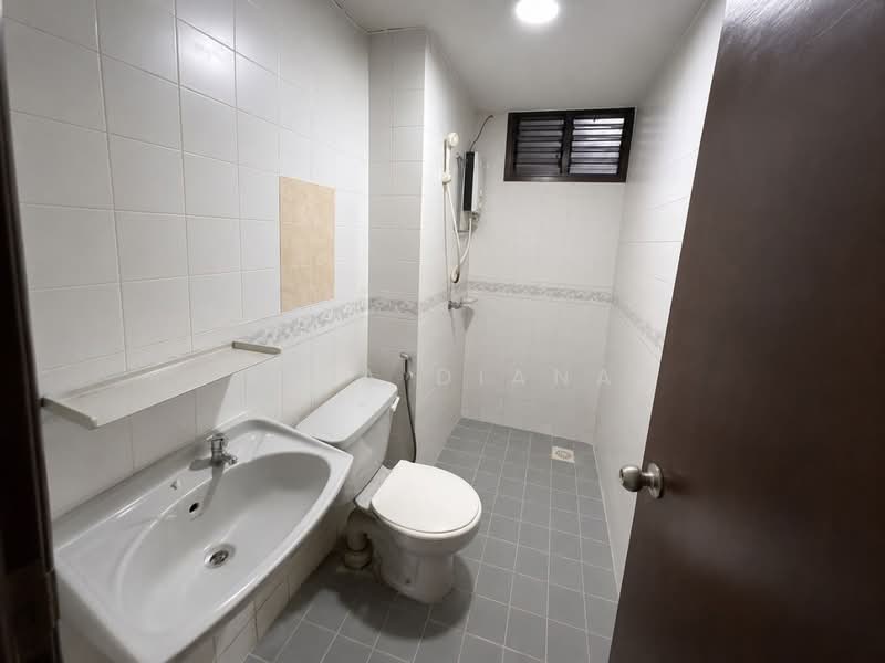 Condominium for Sale at University Tower - Aika Diana - PropertyGuru.com.my