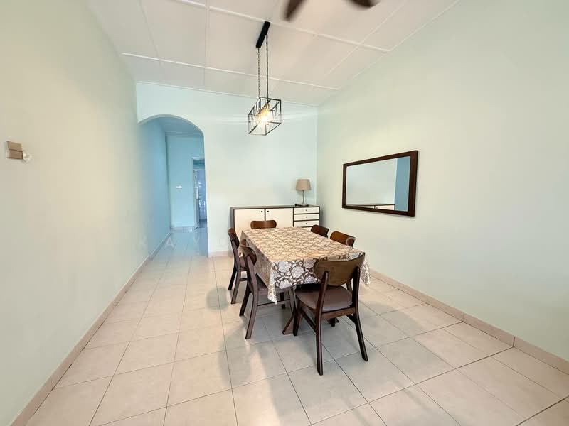 Rumah Teres 1 Tingkat untuk Dijual di Taman Pelangi Indah (Ulu Tiram) - Kayden Voon - Dining Room - PropertyGuru.com.my