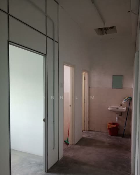 Shop / Office untuk Disewa di Ayer Keroh (Melaka) - Ann Lim - PropertyGuru.com.my