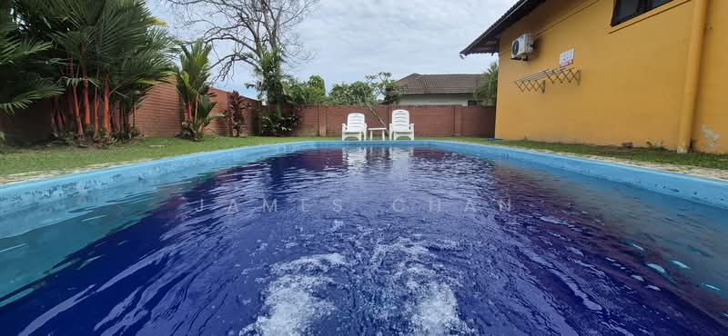 Rumah Banglo untuk Dijual di Alor Gajah (Melaka) - James Chan - Pool - PropertyGuru.com.my
