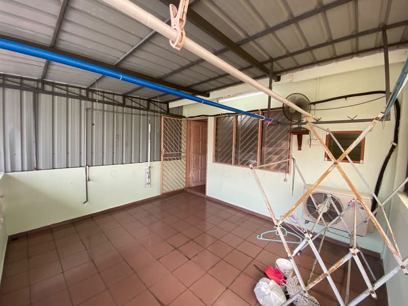 Rumah Teres 2 Tingkat untuk Dijual di Taman Skudai Baru (Skudai) - Catha Chin - Balcony - PropertyGuru.com.my