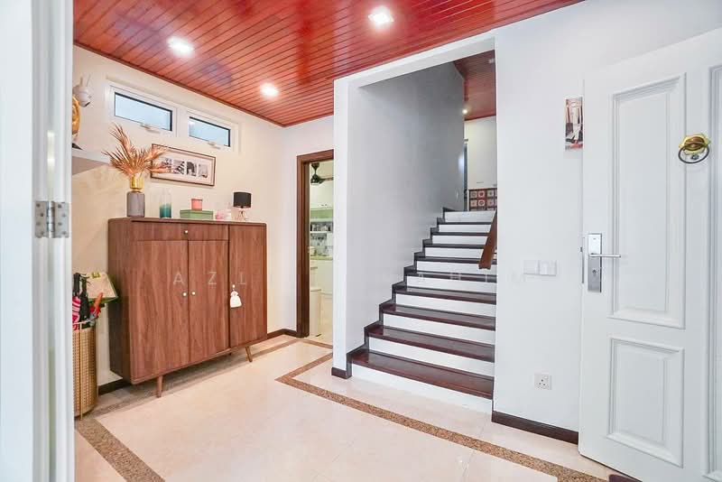 Kondominium untuk Dijual di Menara Kayangan - Azli Ibrahim - Entrance - PropertyGuru.com.my