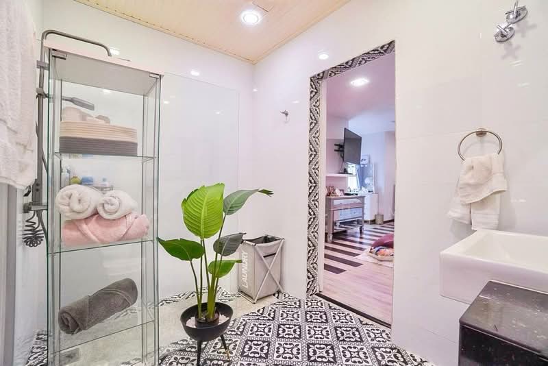 Kondominium untuk Dijual di Menara Kayangan - Azli Ibrahim - Bathroom - PropertyGuru.com.my
