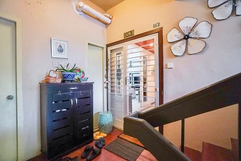 Kondominium untuk Dijual di Menara Kayangan - Azli Ibrahim - Entrance - PropertyGuru.com.my