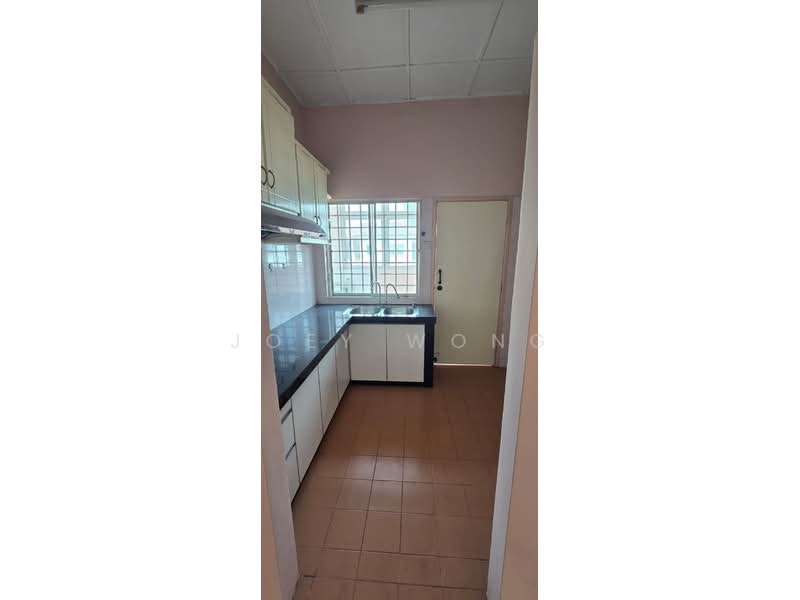 Apartment for Sale at Pangsapuri Lotus (Teratai) - Joey Wong - Kitchen - PropertyGuru.com.my