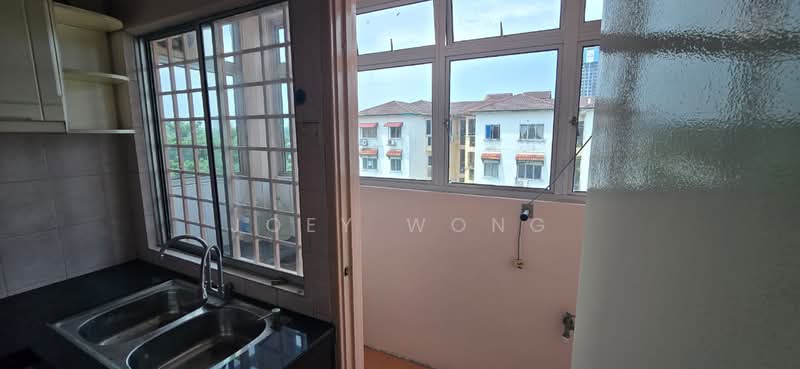 Apartment for Sale at Pangsapuri Lotus (Teratai) - Joey Wong - Kitchen - PropertyGuru.com.my