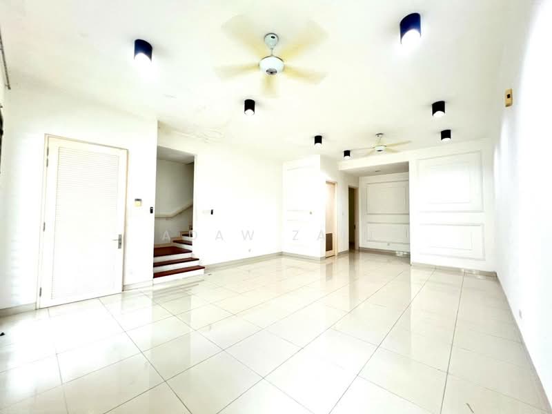 Rumah Teres 2 Tingkat untuk Disewa di Alam Impian (Shah Alam) - Adaw Zain - Living Room - PropertyGuru.com.my