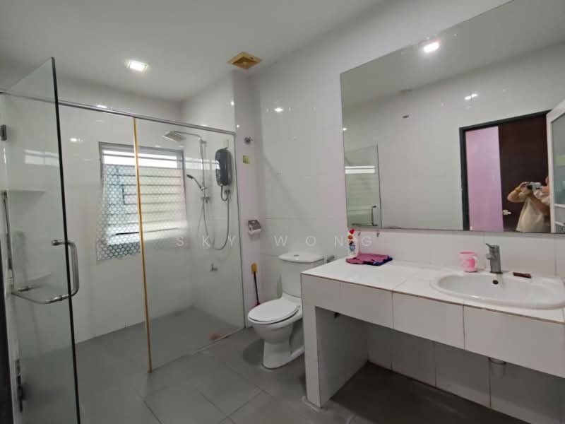 Rumah Teres 2.5 Tingkat untuk Dijual di Bandar Teknologi Kajang (Kajang) - Sky Wong - Bathroom - PropertyGuru.com.my