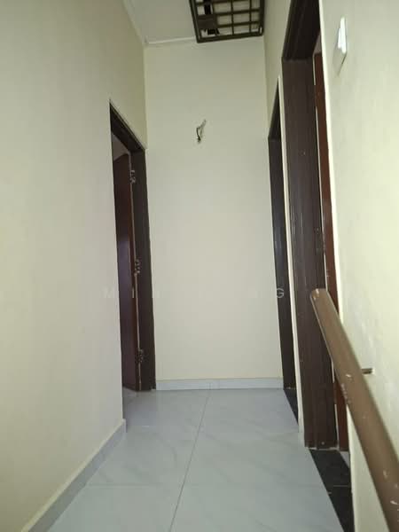 Rumah Teres 2 Tingkat untuk Disewa di Permas Jaya (Johor Bahru) - Min Kong - Corridor - PropertyGuru.com.my
