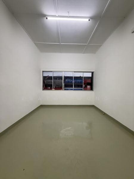 Shop / Office for Rent in Taman Johor Jaya (Johor Bahru) - Kratos Wong - PropertyGuru.com.my