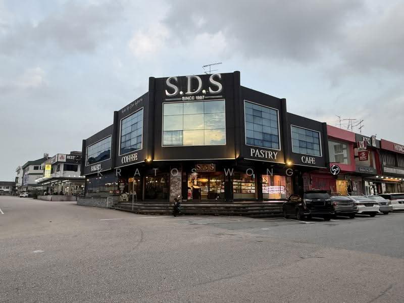 Shop / Office for Rent in Taman Johor Jaya (Johor Bahru) - Kratos Wong - PropertyGuru.com.my