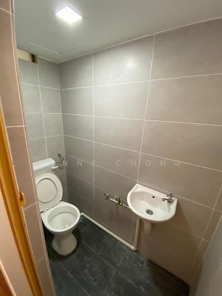 Flat for Sale at Lestari Apartment - Kenny Chong - Bathroom - PropertyGuru.com.my
