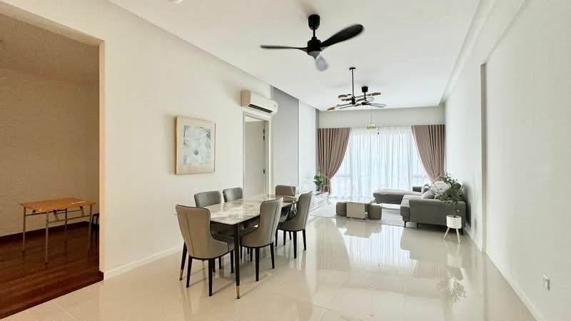 Service Residence for Rent at Sapphire Paradigm - Joey Wong - Dining Room - PropertyGuru.com.my