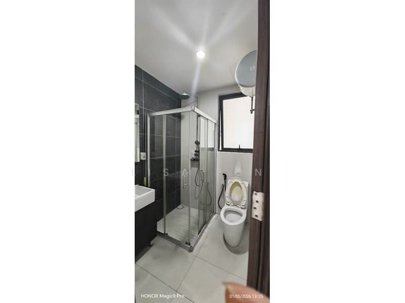 Condominium for Rent at Bay Point @ Country Garden Danga Bay - Lisa Pon - PropertyGuru.com.my