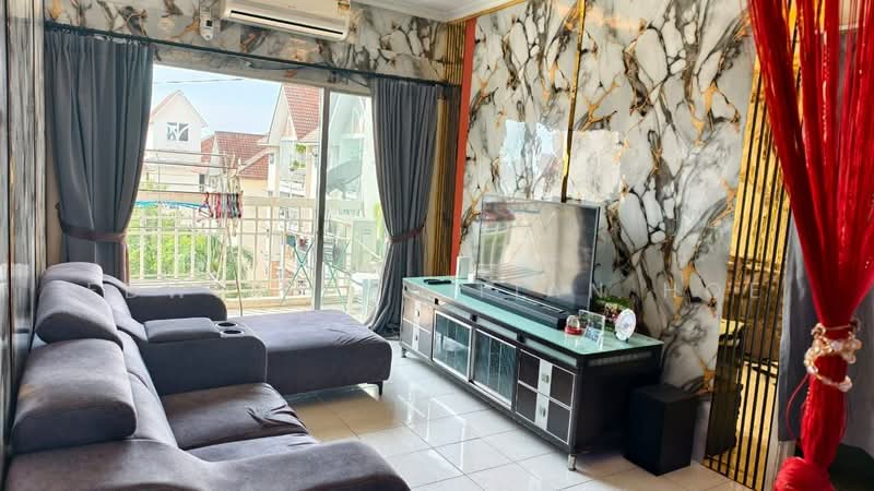 Pangsapuri untuk Dijual di Vista Bayu - Edwin Tan Tian Hoe - Living Room - PropertyGuru.com.my