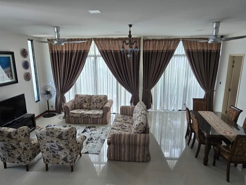 Semi-Detached House for Sale in Taman Equine (Seri Kembangan) - Bernard Tay - Living Room - PropertyGuru.com.my