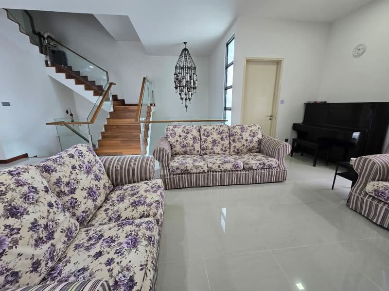 Semi-Detached House for Sale in Taman Equine (Seri Kembangan) - Bernard Tay - Living Room - PropertyGuru.com.my