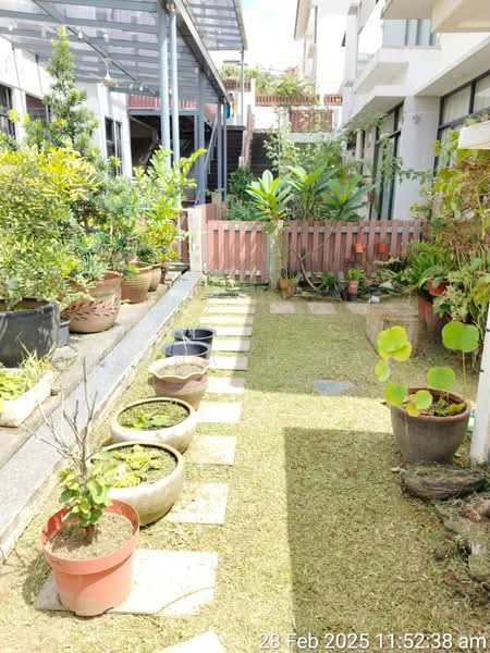 Semi-Detached House for Sale in Taman Equine (Seri Kembangan) - Bernard Tay - Garden - PropertyGuru.com.my