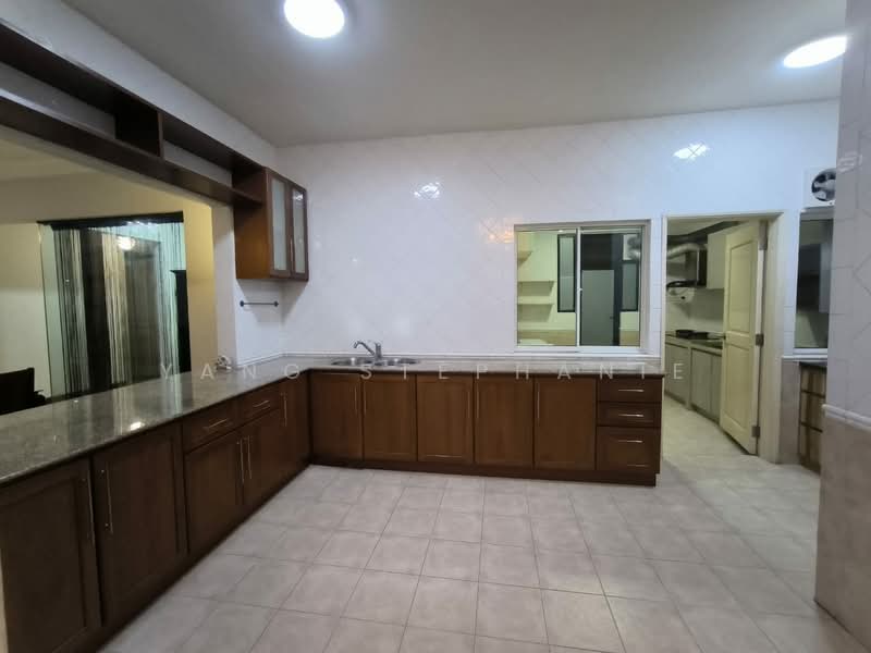 Kondominium untuk Disewa di La Grande Kiara - Yang Stephanie - Kitchen - PropertyGuru.com.my