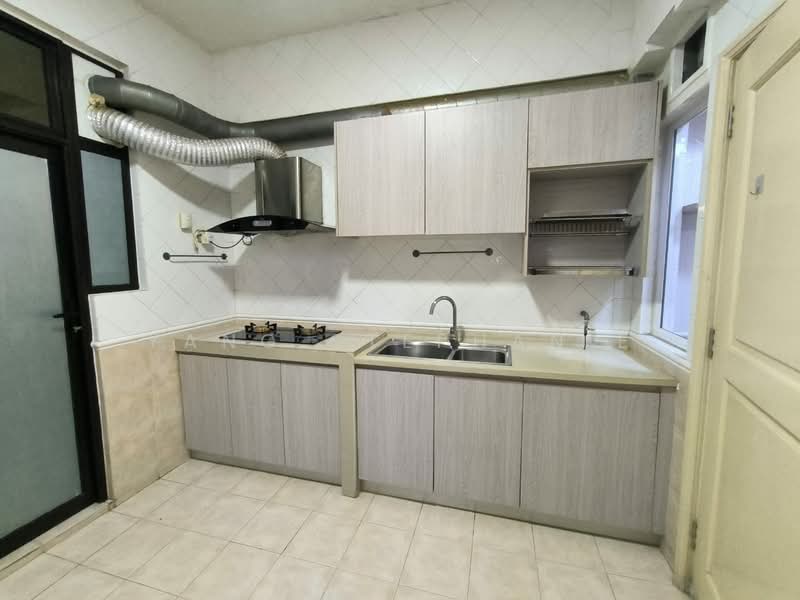 Kondominium untuk Disewa di La Grande Kiara - Yang Stephanie - Wet kitchen - PropertyGuru.com.my