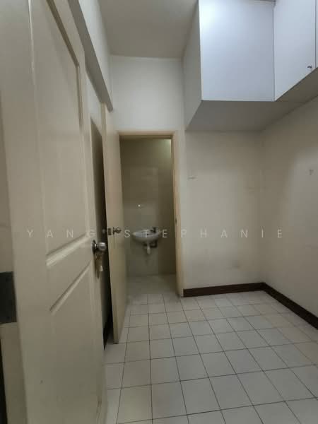Kondominium untuk Disewa di La Grande Kiara - Yang Stephanie - maid's room - PropertyGuru.com.my