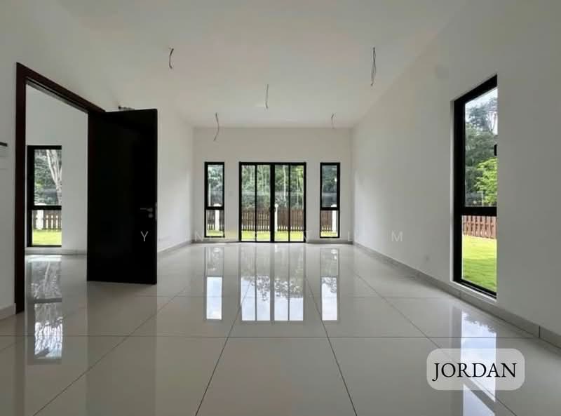 Bungalow for Sale in Setia Eco Park (Setia Alam) - Yongsen Lim - Living Room - PropertyGuru.com.my