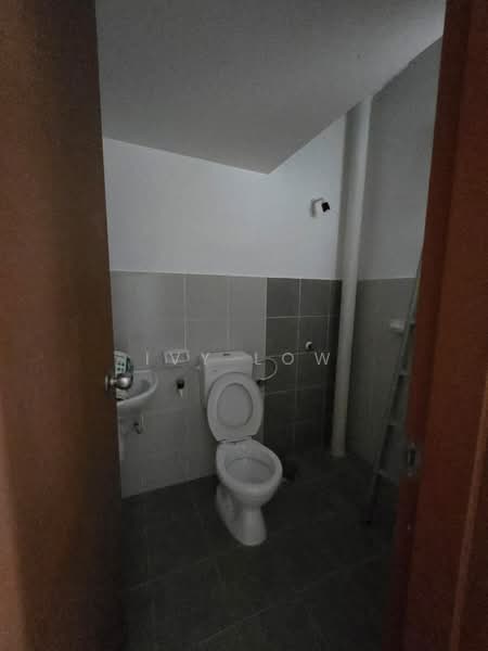 Rumah Bandar untuk Disewa di Taman Bestari Perdana (Pasir Gudang) - Ivy Low - Bathroom - PropertyGuru.com.my