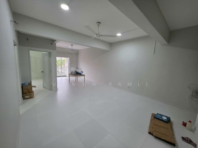 Kondominium untuk Dijual di Tiara Duta - Luqman Ramli - Interior - PropertyGuru.com.my