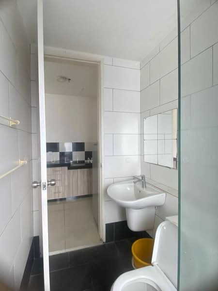 Servis Apartment untuk Dijual di Urban 360 - Pauline Chong - Bathroom - PropertyGuru.com.my