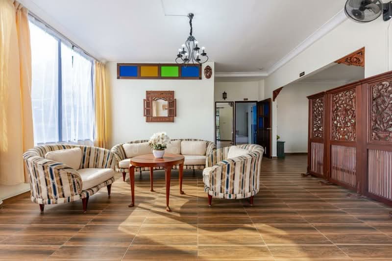 Rumah Banglo untuk Disewa di Taman Zooview (Ulu Kelang) - Hugo Gooi - Living Room - PropertyGuru.com.my