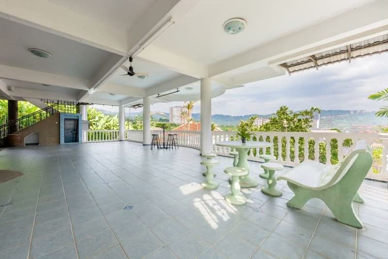 Rumah Banglo untuk Disewa di Taman Zooview (Ulu Kelang) - Hugo Gooi - Balcony - PropertyGuru.com.my