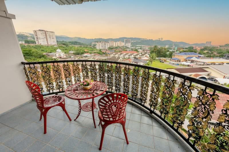 Rumah Banglo untuk Disewa di Taman Zooview (Ulu Kelang) - Hugo Gooi - Balcony - PropertyGuru.com.my