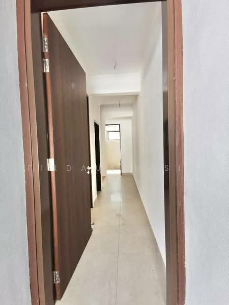 Rumah Teres untuk Dijual di Cyberjaya (Selangor) - Firdaus Husin - Corridor - PropertyGuru.com.my