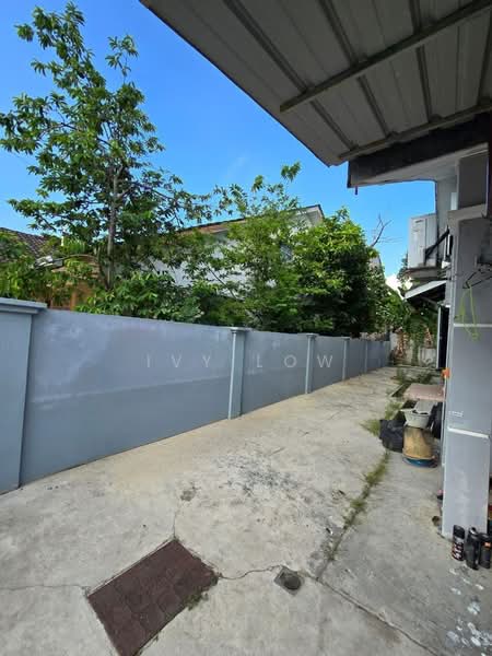 Rumah Berkembar untuk Dijual di Taman Rinting (Masai) - Ivy Low - Exterior - PropertyGuru.com.my