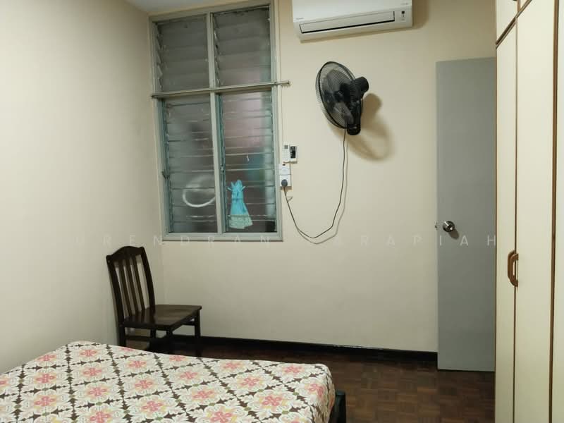 Condominium for Sale at Palm Court Condominium - Surendran Karapiah - Bedroom - PropertyGuru.com.my