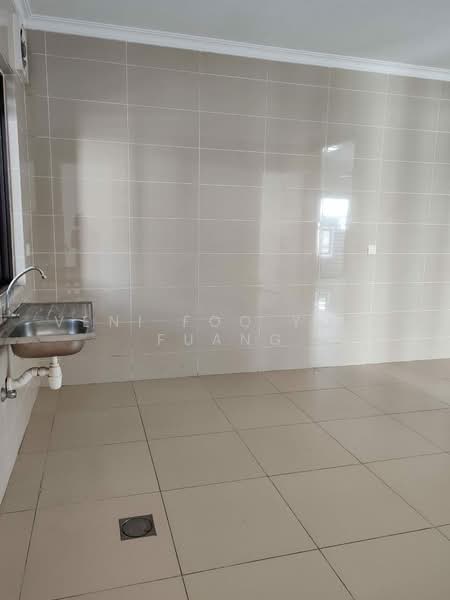 Rumah Teres 2-Tingkat untuk Disewa di Setia Alam (Selangor) - Veni Foo Yoke Fuang - Kitchen - PropertyGuru.com.my