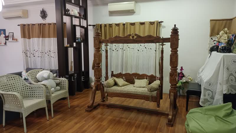 Rumah Banglo untuk Dijual di Seksyen 12 (Petaling Jaya) - Stanley Savuriyar - Living Room - PropertyGuru.com.my