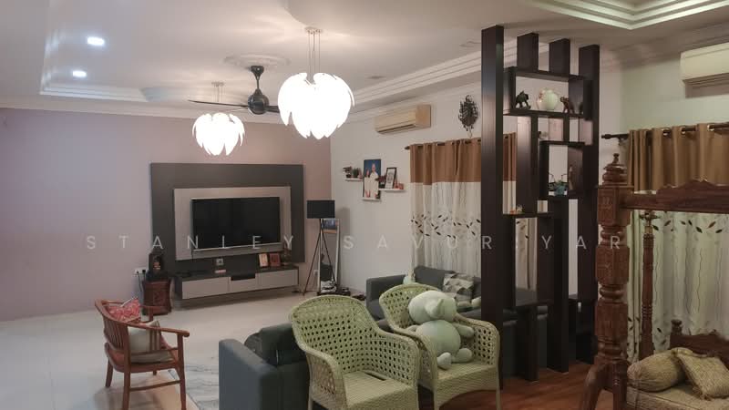 Rumah Banglo untuk Dijual di Seksyen 12 (Petaling Jaya) - Stanley Savuriyar - Living Room - PropertyGuru.com.my