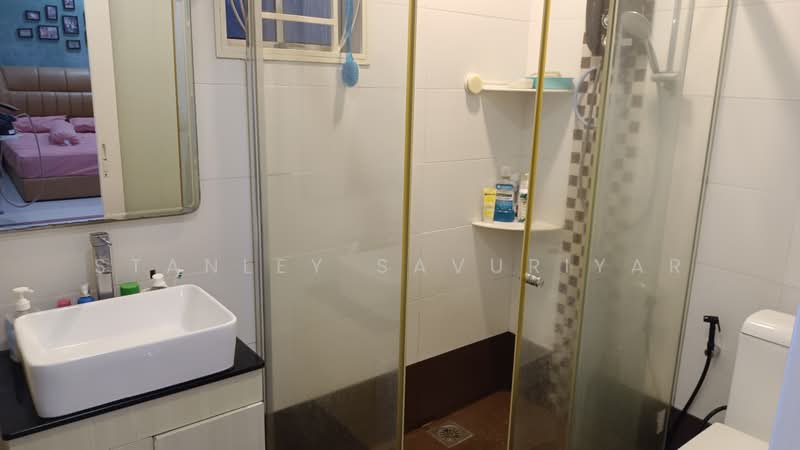 Rumah Banglo untuk Dijual di Seksyen 12 (Petaling Jaya) - Stanley Savuriyar - Bathroom - PropertyGuru.com.my