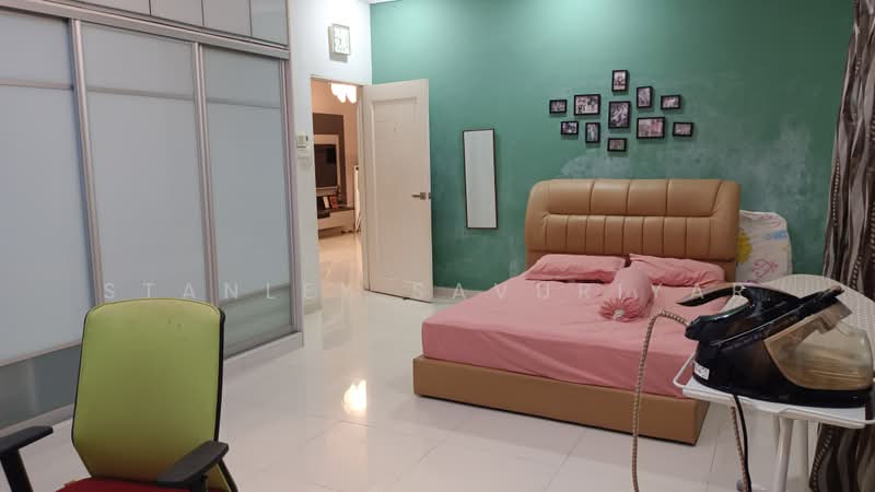 Rumah Banglo untuk Dijual di Seksyen 12 (Petaling Jaya) - Stanley Savuriyar - Bedroom - PropertyGuru.com.my