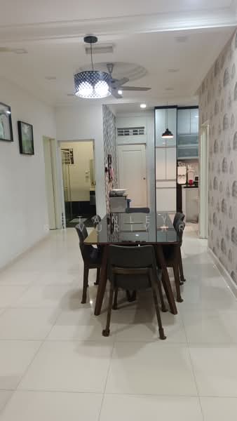 Rumah Banglo untuk Dijual di Seksyen 12 (Petaling Jaya) - Stanley Savuriyar - Dining Room - PropertyGuru.com.my