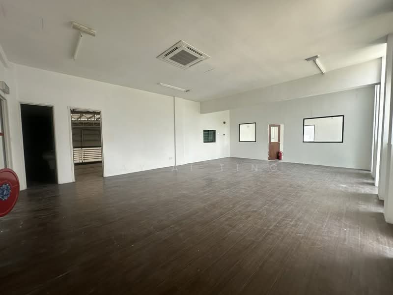 Kilang untuk Dijual di Eco Business Park 1 (Johor Bahru) - Tay Ai Ting - Interior - PropertyGuru.com.my