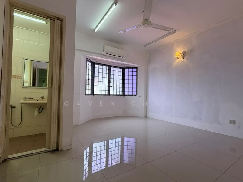 Rumah Teres 2 Tingkat untuk Dijual di TAMAN PUCHONG UTAMA (Puchong) - Caven Chng - Interior - PropertyGuru.com.my