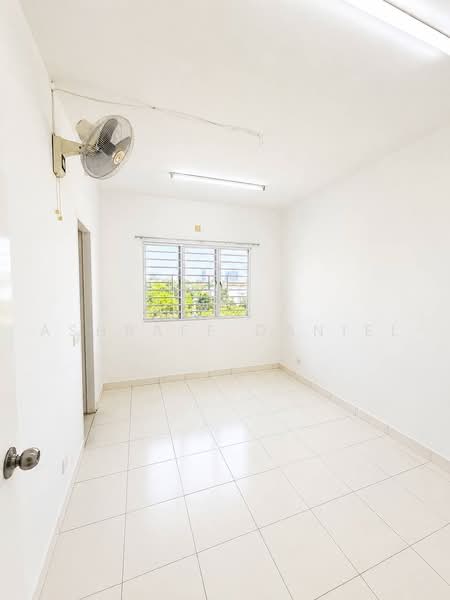Pangsapuri untuk Dijual di Seri Pinang - Ashraff Daniel - Interior - PropertyGuru.com.my