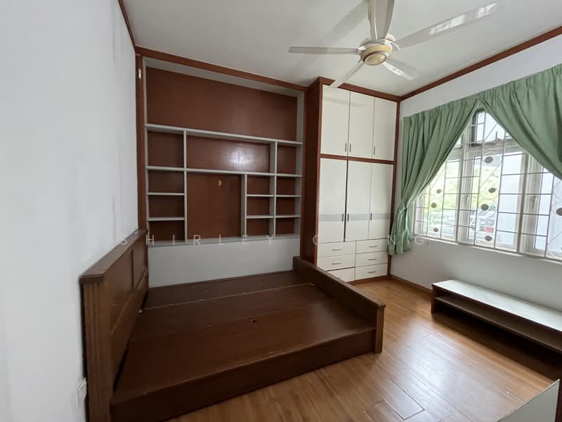 Kondominium untuk Dijual di Bayswater Resort Condominium - Shirley Ch'ng - Bedroom - PropertyGuru.com.my