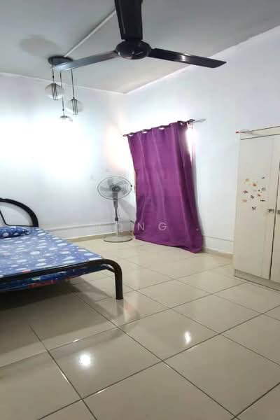 Pangsapuri untuk Disewa di Sri Ixora Apartment - Chong . - PropertyGuru.com.my