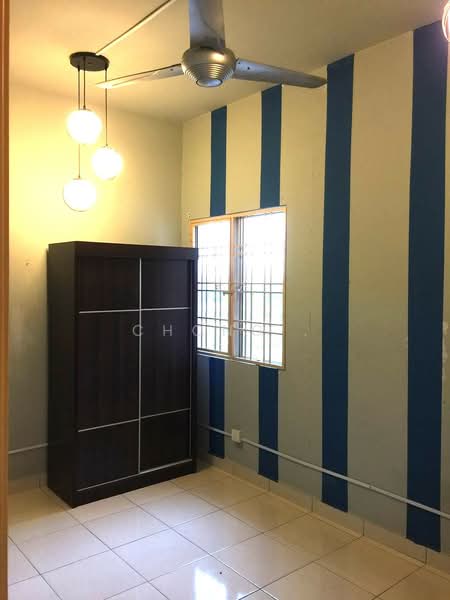 Pangsapuri untuk Disewa di Sri Ixora Apartment - Chong . - PropertyGuru.com.my