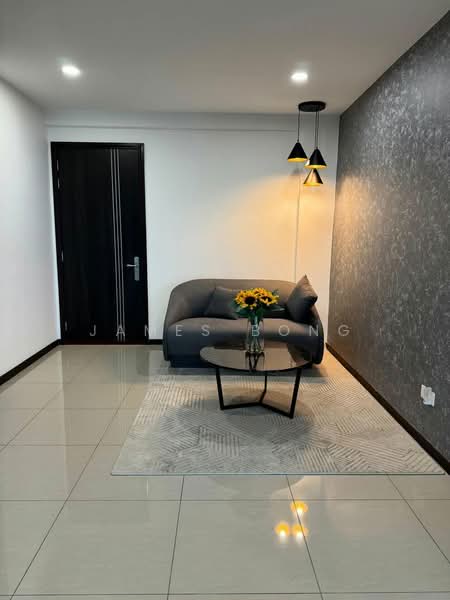 Kondominium untuk Disewa di Molek Regency - James Bong - Living Room - PropertyGuru.com.my
